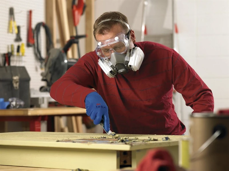 Half-face reusable respirators Half-face reusable respirators